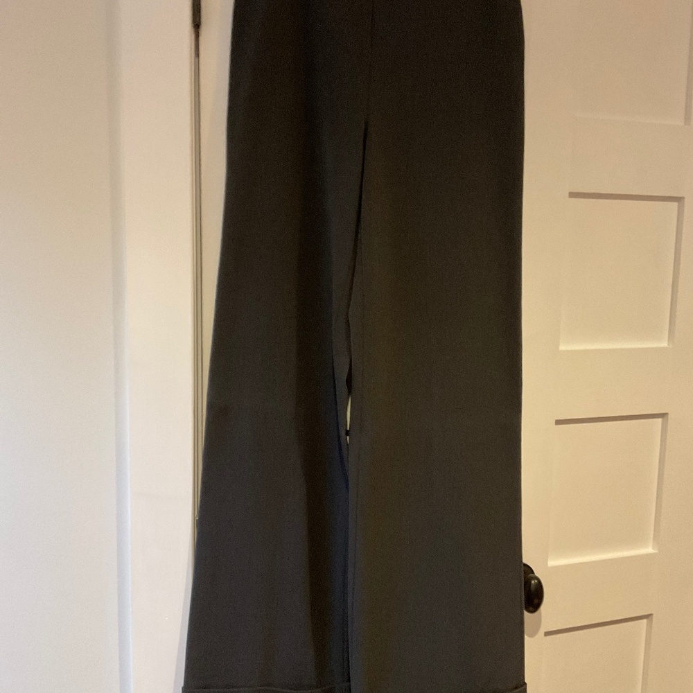Gray Max Studio wide leg trousers.